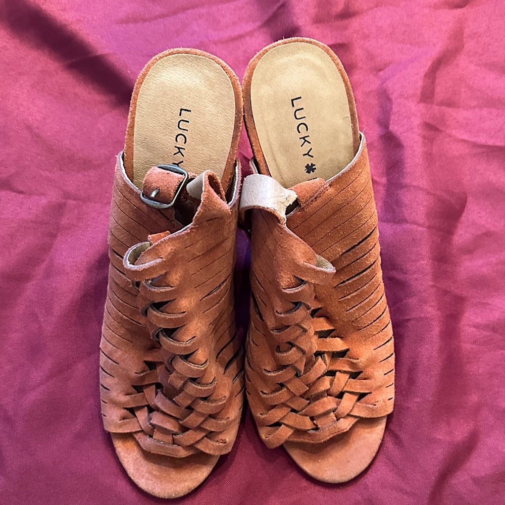 Lucky Brand Women's Orange Woven Mules